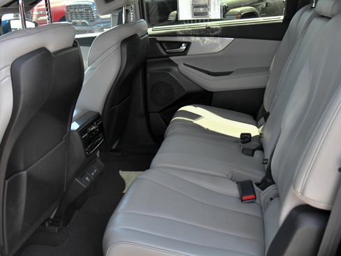 Used 2022 Acura MDX w/ Technology Package FWD image 43