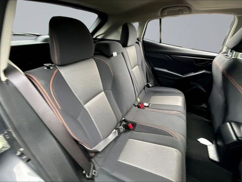 Used 2021 Subaru Crosstrek 2.0i Premium w/ Moonroof Package AWD/4WD image 21