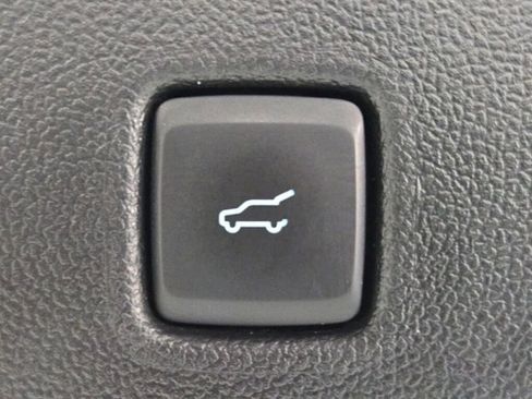 Certified 2022 Ford Escape SEL w/ Technology Package image 20