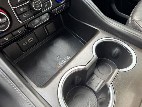 Used 2021 Chevrolet Tahoe LT image 17