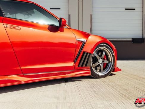 Used 2009 Nissan GT-R Premium AWD/4WD image 69
