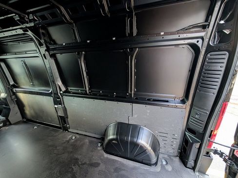 New 2026 RAM ProMaster 2500 w/ Quick Order Package 22G SLT FWD image 10