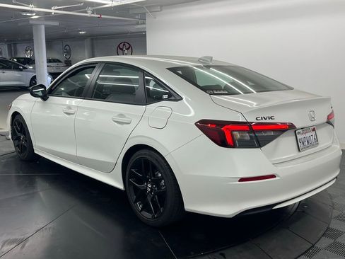 Used 2026 Honda Civic Sport image 3