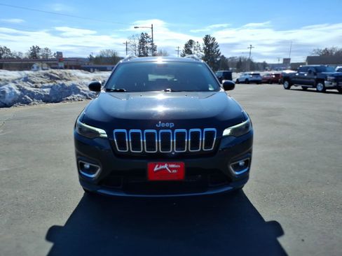 Used 2019 Jeep Cherokee Limited w/ Trailer Tow Group image 9