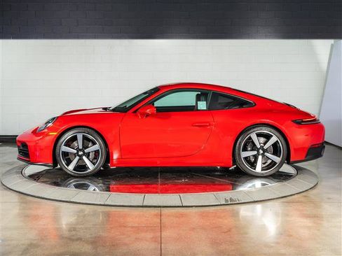 Certified 2025 Porsche 911 Carrera RWD image 2