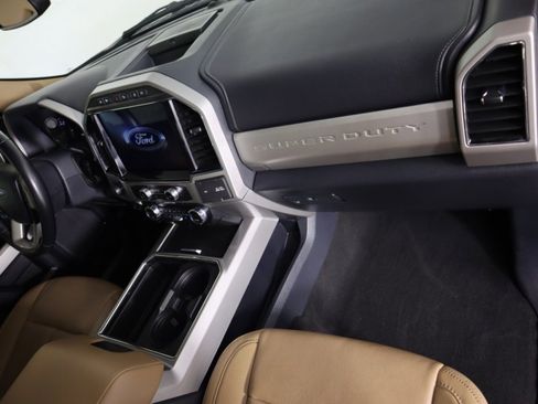 Used 2022 Ford F450 Lariat w/ Lariat Ultimate Package image 17