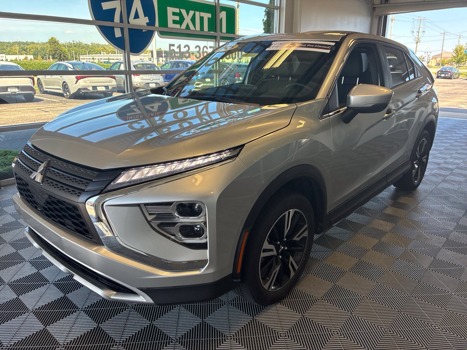 Used 2025 Mitsubishi Eclipse Cross SE AWD/4WD image 3