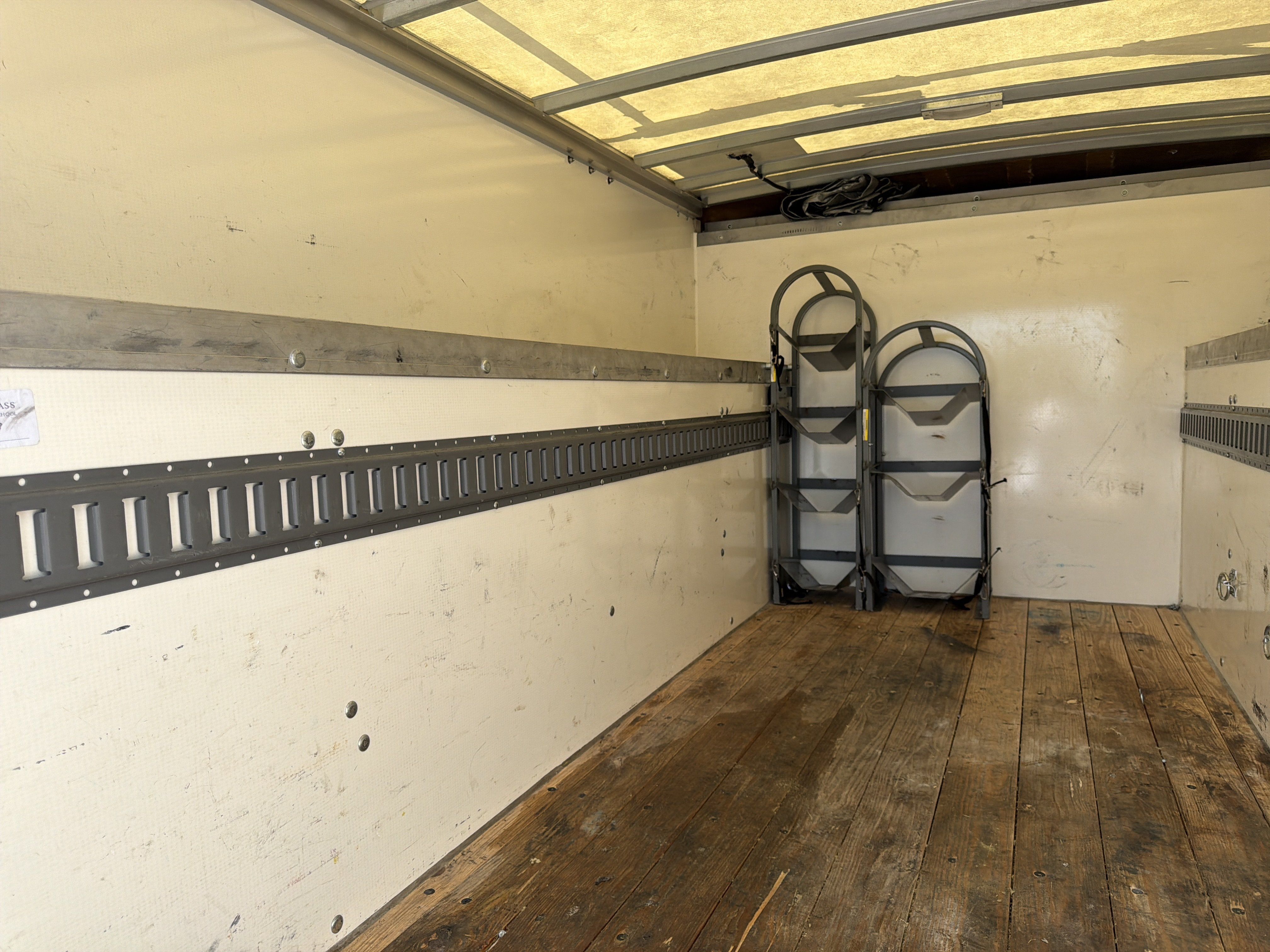 Used 2020 Chevrolet Express 3500 w/ Power Convenience Package RWD image 27