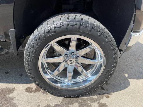 Used 2020 Chevrolet Silverado 1500 LT w/ All-Star Edition AWD/4WD image 36