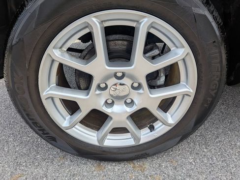 Used 2021 Jeep Renegade Latitude w/ Sun & Sound Group AWD/4WD image 45