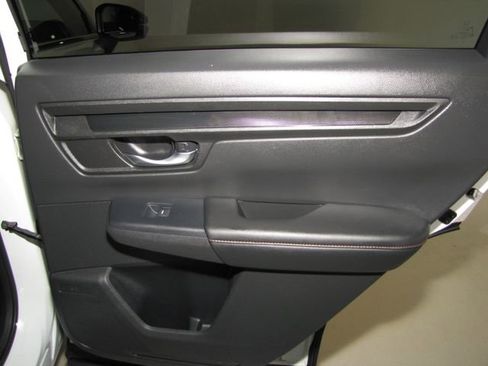 Certified 2024 Honda CR-V Sport image 19