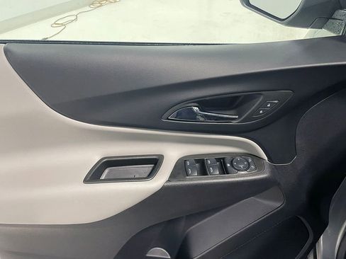 Used 2024 Chevrolet Equinox LS image 17