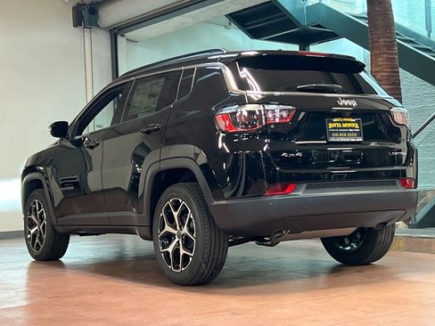 New 2026 Jeep Compass Limited image 3