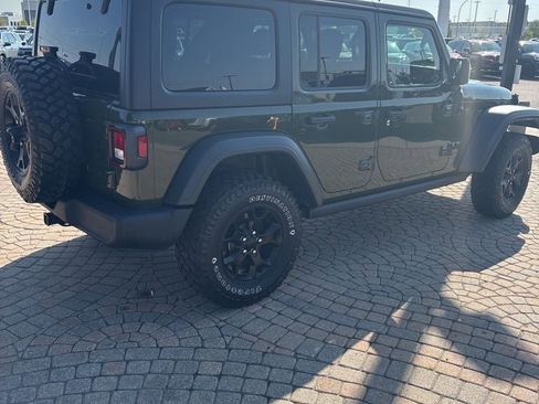 Used 2021 Jeep Wrangler Unlimited Willys image 5
