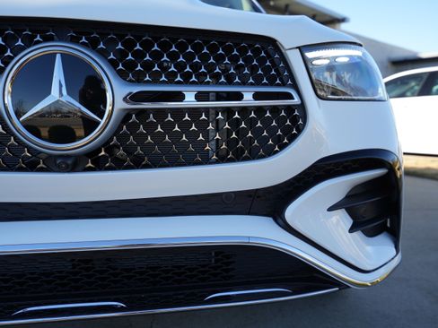 New 2026 Mercedes-Benz GLE 450 4MATIC image 11