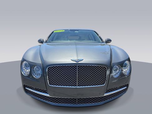 Used 2014 Bentley Flying Spur W12 image 31
