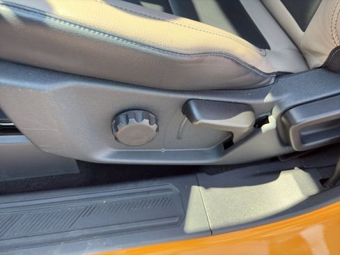 Used 2022 Ford Bronco Wildtrak image 20