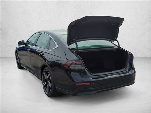 Used 2024 Honda Accord Sport image 10