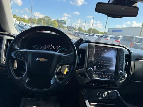 Used 2018 Chevrolet Silverado 1500 LTZ w/ Sport Package image 21