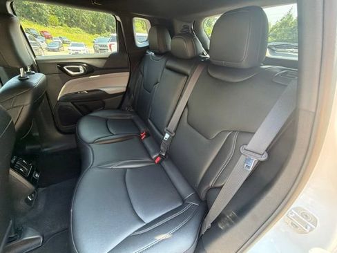 New 2026 Jeep Compass Limited AWD/4WD image 14