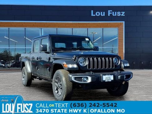New 2026 Jeep Gladiator Sport AWD/4WD image 1