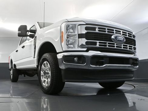 Used 2023 Ford F250 XLT w/ FX4 Off-Road Package AWD/4WD image 50