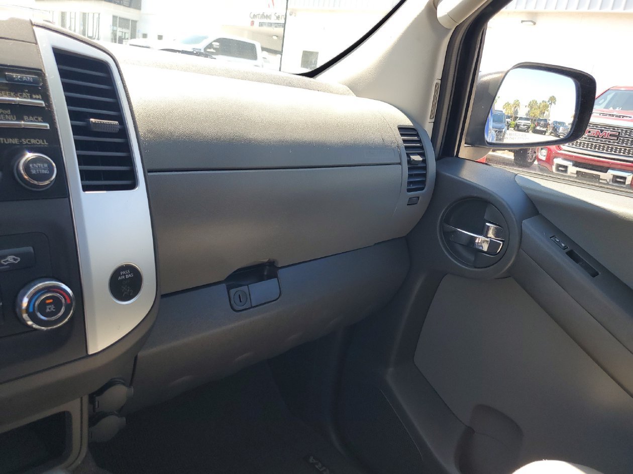 Used 2014 Nissan Xterra S w/ Value Package RWD image 24