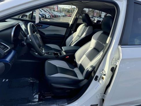 Used 2023 Subaru Crosstrek Hybrid w/ Moonroof Package w/Navigation image 12