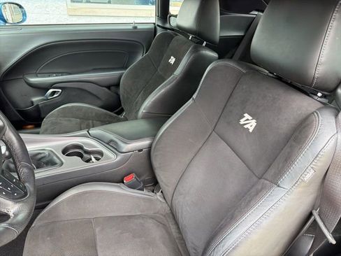 Used 2023 Dodge Challenger R/T Scat Pack RWD image 8