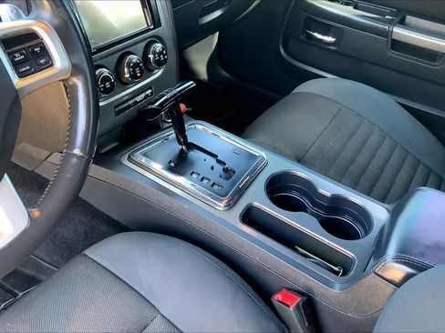 Used 2014 Dodge Challenger R/T w/ Blacktop Package RWD image 17