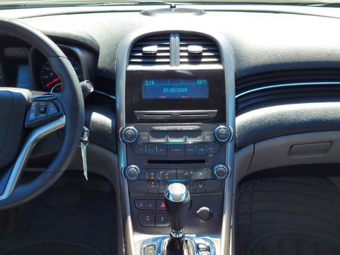 Used 2013 Chevrolet Malibu LS w/ Protection Package FWD image 13