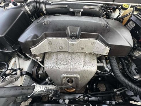 Used 2015 Chevrolet Malibu LS image 30