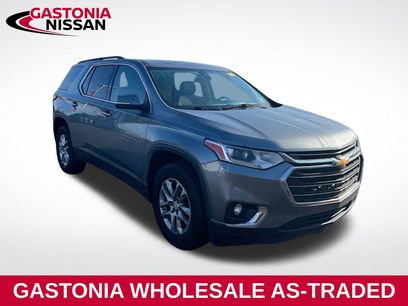 Used 2021 Chevrolet Traverse LT