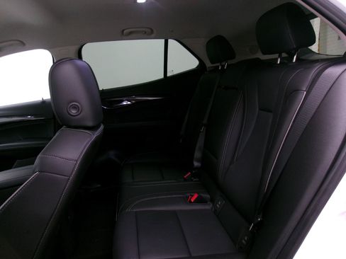 Used 2023 Buick Envision Essence FWD image 9