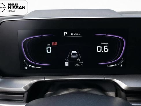 Used 2025 Kia Telluride S FWD image 7