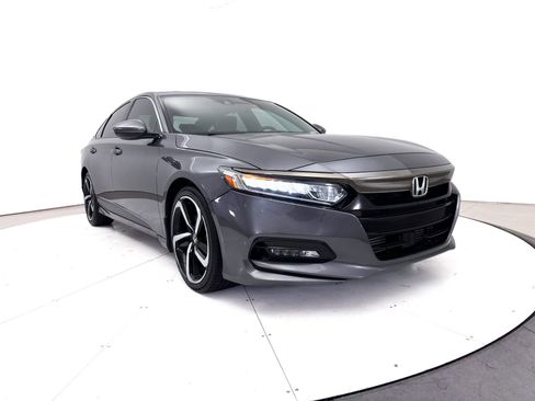 Used 2020 Honda Accord Sport image 12