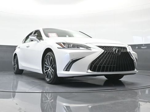 Used 2025 Lexus ES 350 w/ Premium Package FWD image 64