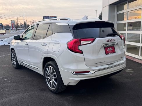 Used 2024 GMC Terrain Denali w/ Denali Premium Package image 3