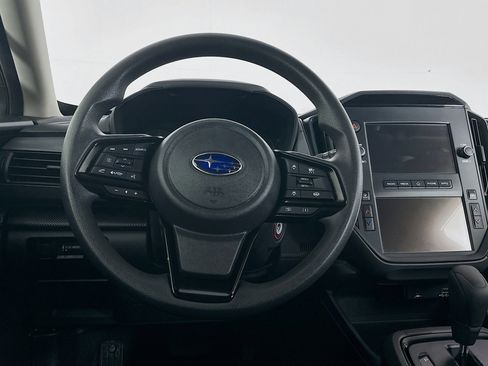 Used 2024 Subaru Crosstrek 2.0i image 17