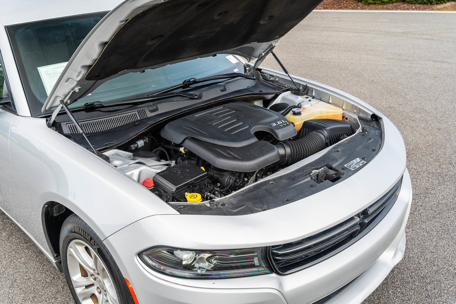 Used 2023 Dodge Charger SXT RWD image 19