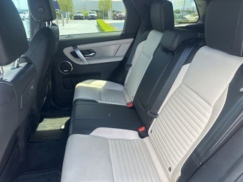 Used 2024 Land Rover Discovery Sport Dynamic SE AWD/4WD image 10