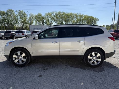 Used 2012 Chevrolet Traverse LTZ AWD/4WD image 6