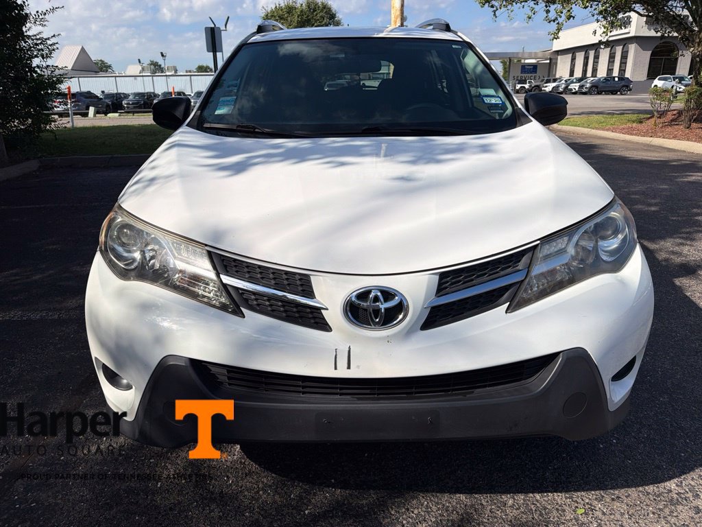 Used 2015 Toyota RAV4 LE FWD image 7