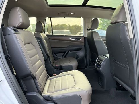 New 2026 Volkswagen Atlas SEL AWD/4WD image 18