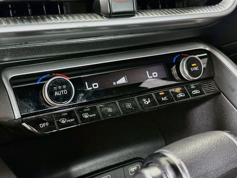 Used 2022 Kia K5 GT-Line w/ GT-Line Awd Premium Package image 24