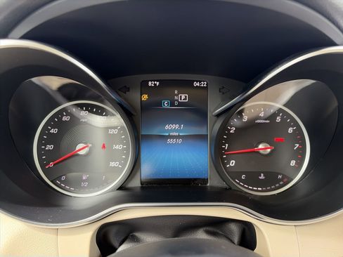 Used 2020 Mercedes-Benz GLC 300 image 23