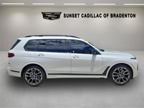Used 2024 BMW X7 M60i w/ Executive Package AWD/4WD image 3