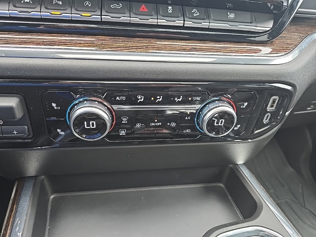 Used 2024 GMC Sierra 1500 Elevation w/ Elevation Premium Package AWD/4WD image 14
