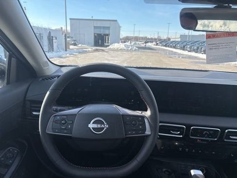 New 2026 Nissan Sentra SR w/ SR Premium Package FWD image 11