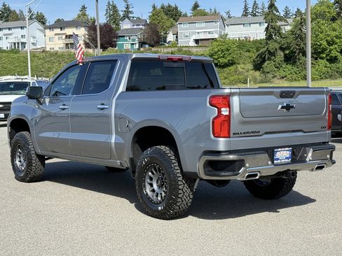 New 2026 Chevrolet Silverado 1500 LTZ w/ LTZ Premium Package AWD/4WD image 3